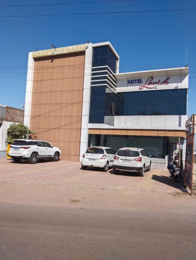 Akolia Jmc Hotel Lavish מראה חיצוני תמונה
