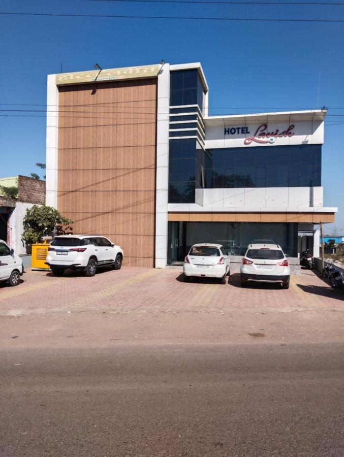 Akolia Jmc Hotel Lavish מראה חיצוני תמונה